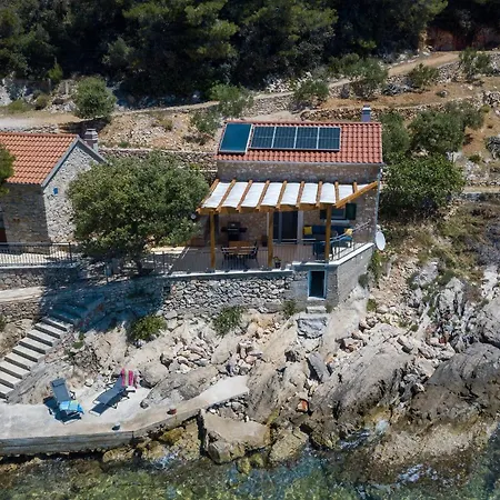 Seaside Maslina