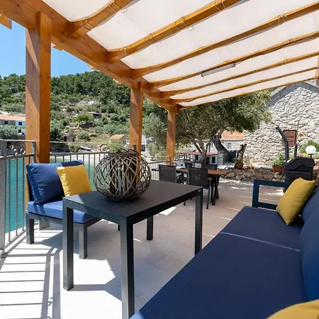 Seaside Maslina 別荘 Gdinj