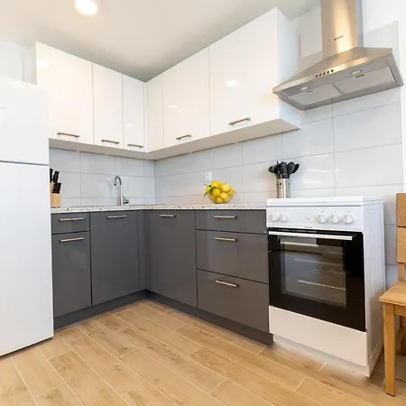 Seaside Maslina Gdinj